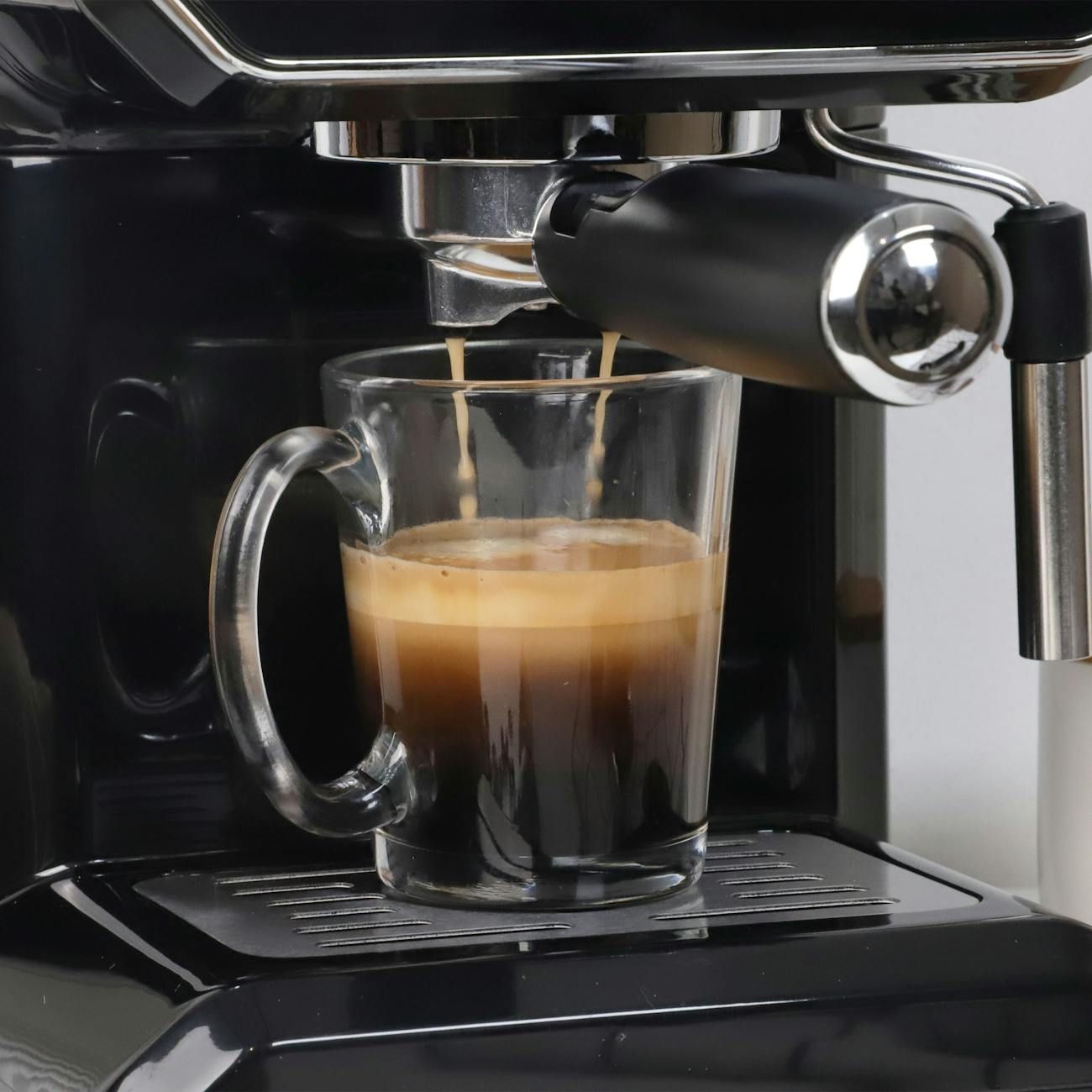 página web oficial de Tassimo, cápsulas de café Tassimo, variedad de cápsulas de Tassimo, máquina Bosch Tassimo, selección de bebidas Tassimo, bebidas calientes Tassimo, T-Discs de Tassimo, tienda de café en línea, colección de sabores de Tassimo, comprar cápsulas de Tassimo en línea