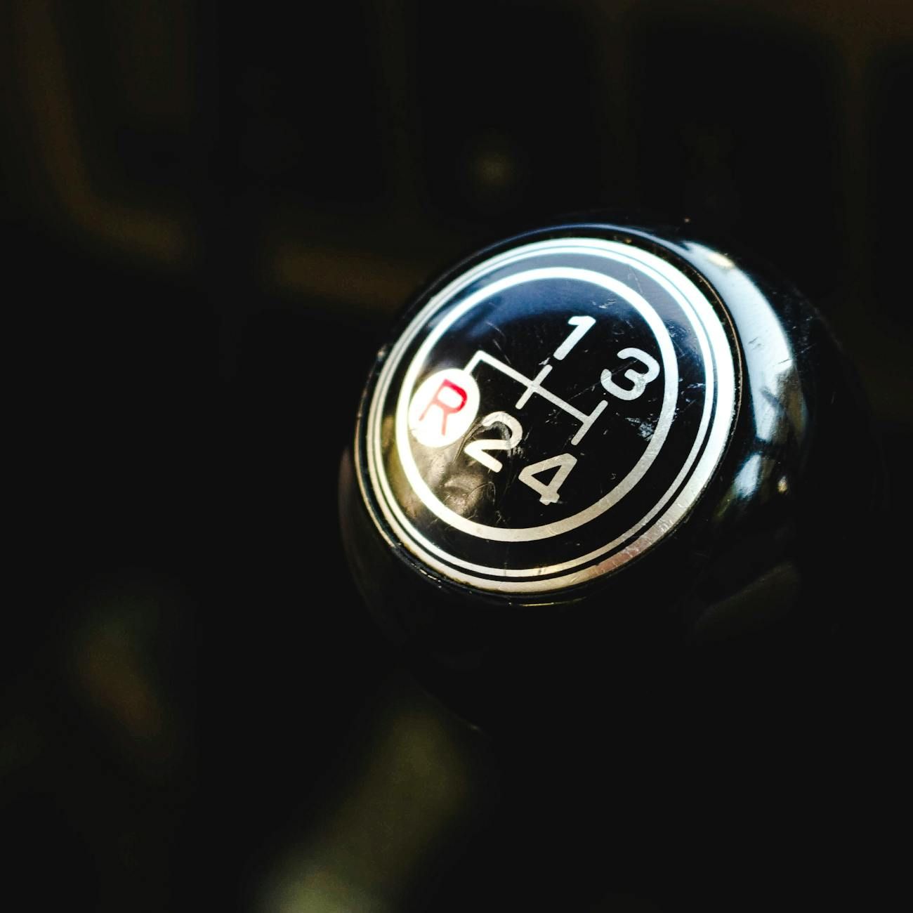 części samochodowe, Autodoc, akcesoria motoryzacyjne, sklep internetowy, branża motoryzacyjna, wysokiej jakości części, szybka dostawa, usługi motoryzacyjne, komponenty samochodowe, zakupy online