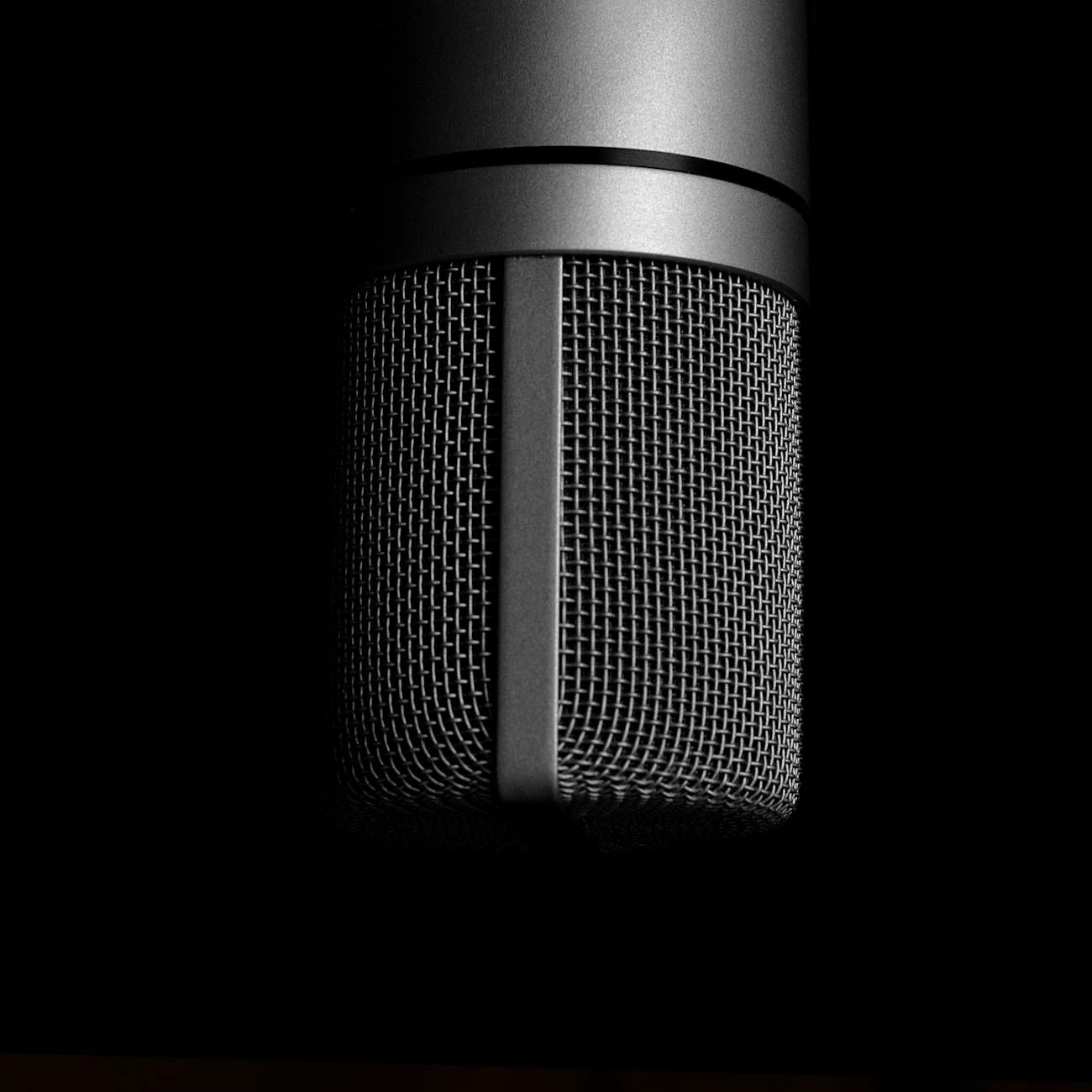 podkasting, eksterne intervjuer, riverside.fm, lydopptak, videopodkast, innholdsskaping, podkastredigering, nettstudio, gjestesamarbeid, lyd av høy kvalitet