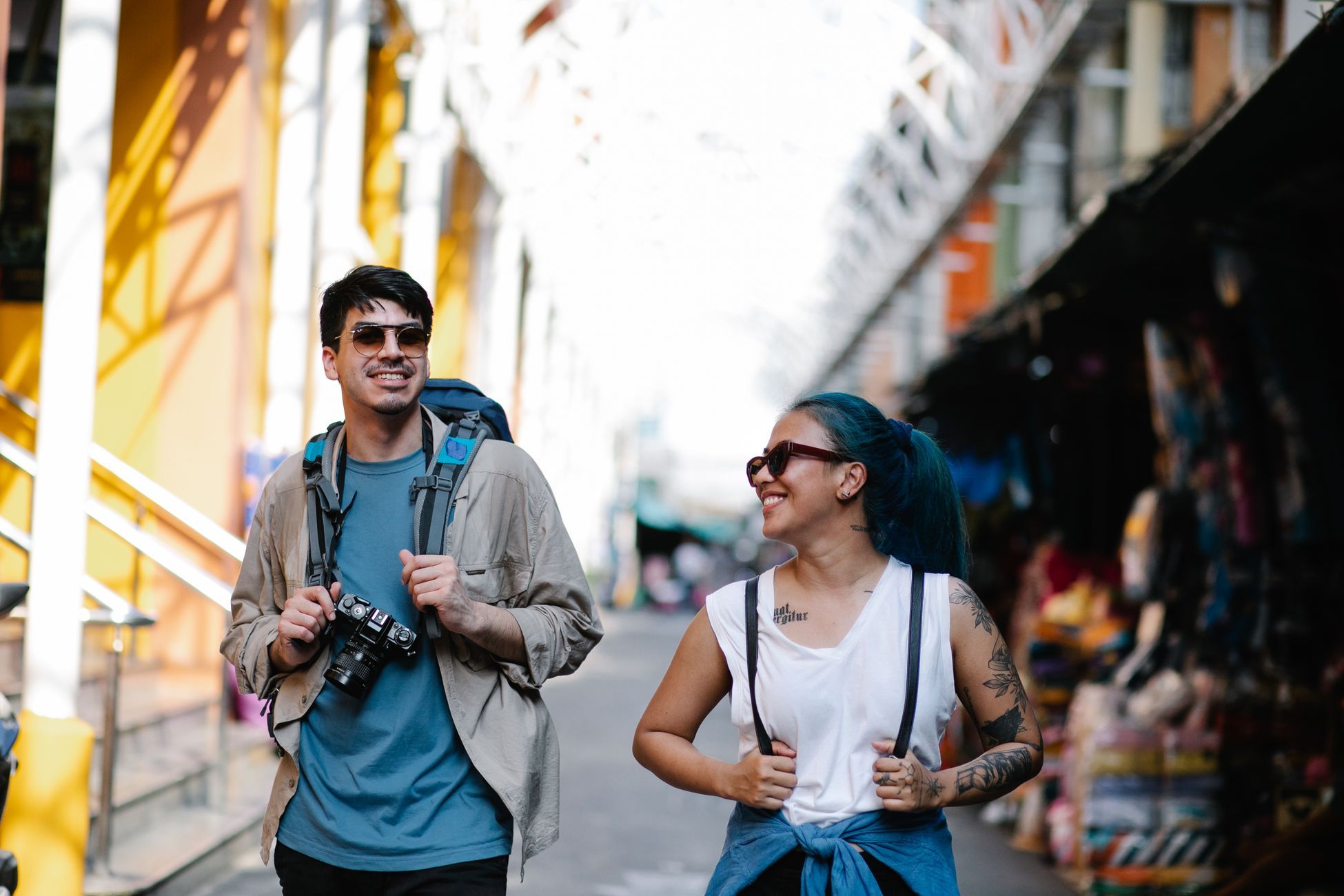 Trip.com, planification de voyage, réservation de vols, réservation d'hôtels, billets de train, location de voitures, transferts aéroportuaires, offres de voyage, planification de vacances, plateforme de voyage en ligne
