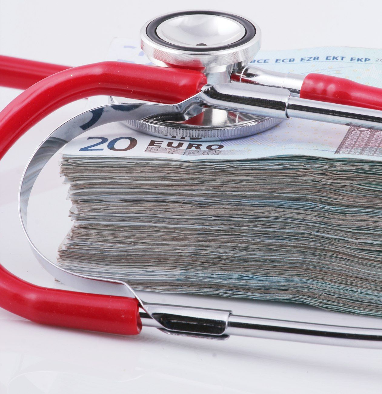 online insurance, directasia, insurance without agents, digital insurance, cost savings, policy customization, online claims, insurance platform, convenience, insurance technology