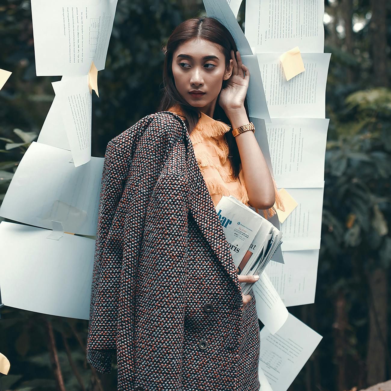 Schrank für Frauen, unverzichtbare Hoodies, Kapuzenpullover, Air Forces, Herrenmütze, Mode-Kapuzenpullover, Tomwood Ring, Luxus-Schlüsselanhänger, Rick Stiefel, Herren Balmains, Tod Sneakers, Designer-Pyjama, Kirchenstiefel, Styling Yeezys, Yeezys-Stil, teure Hoodies, Designer-Ketten, Schlaghosen, teure Kapuzenpullover, Armbänder Design, Luxus-T-Shirts, Luxus-Sneaker, Swear-Schuhe, luxuriöse weiße Oberteile.