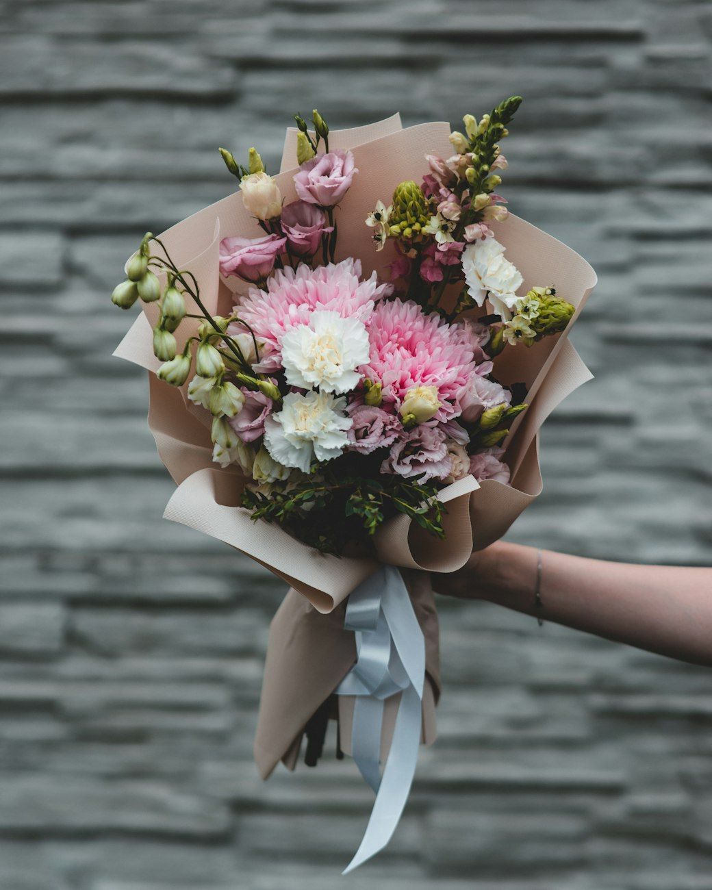 Schnelle Blumenlieferung mit Fleurop.de: Perfekte Sträuße für jeden Anlass!