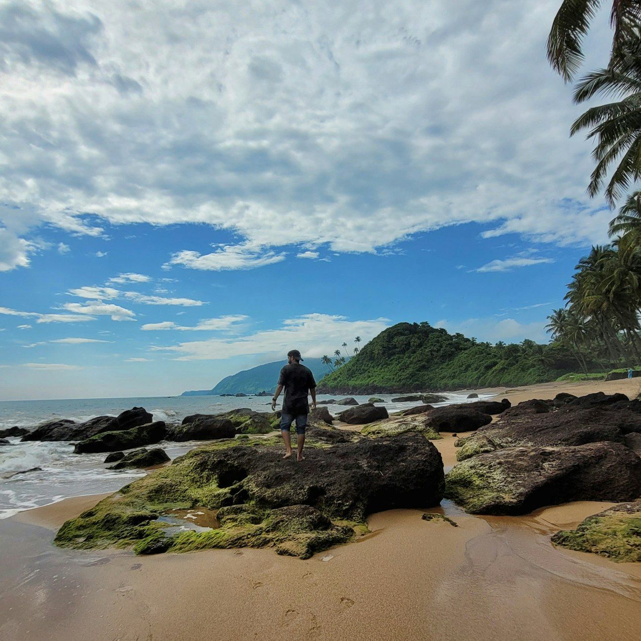 vacances de dernière minute, offres de voyage en ligne, offres de vacances bon marché, voyage spontané, offres de vols et d'hôtels, escapades de week-end, astuces de voyage économiques, voyages de dernière minute, planification de vacances en ligne, réductions de voyage