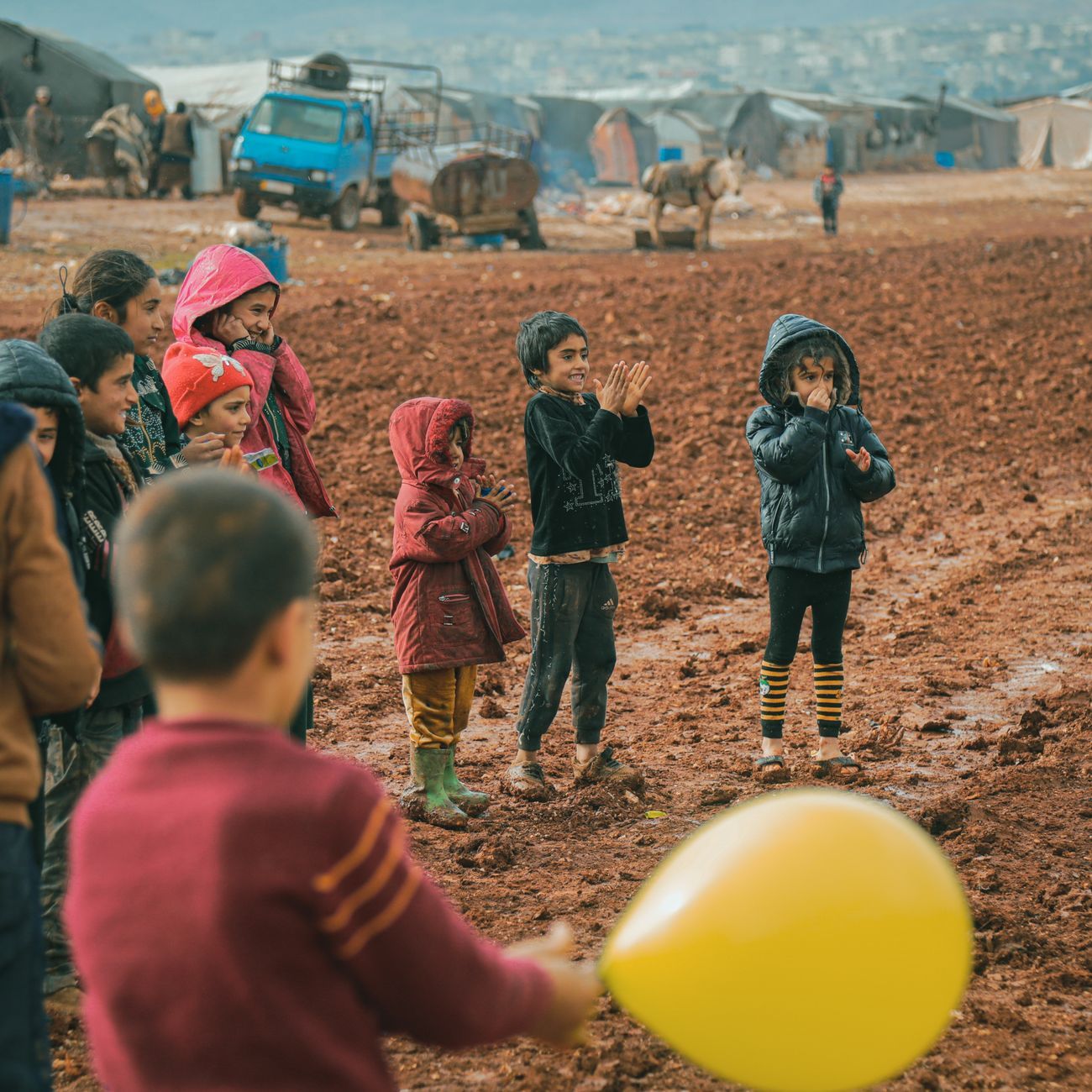 Aktion Deutschland Hilft, humanitäre Hilfe, Spenden, Notfallhilfe, Katastrophenhilfe, internationale Hilfe, humanitäre Projekte, globale Unterstützung, Krisenhilfe, gemeinnützige Organisationen