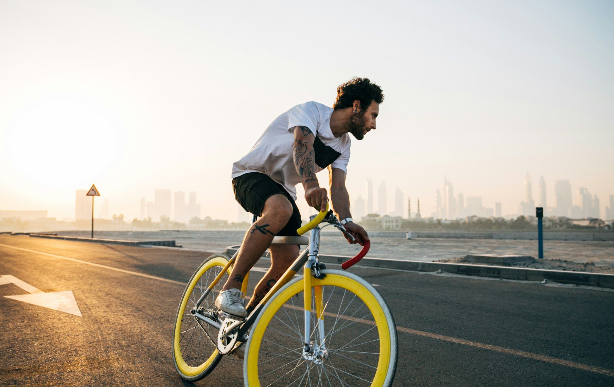 Gigasport.ch, vêtements de sport, chaussures de sport, équipement de fitness, articles de course, équipement d'extérieur, produits pour un mode de vie actif, essentiels d'entraînement, marques de sport, magasin de sport en ligne