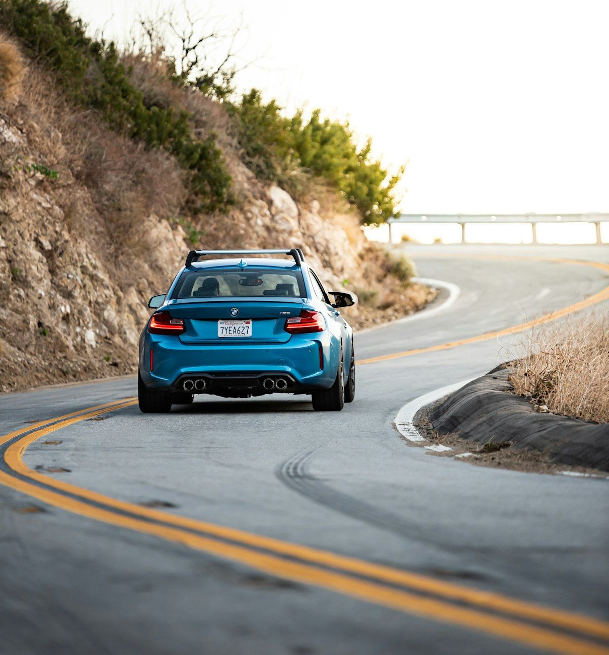 alquiler de coches, Goldcar, coches de alquiler, vacaciones, viaje de negocios, viajar, reserva online, vacaciones en familia, coche de alquiler, aventura
