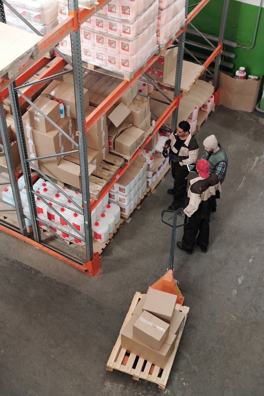 Kaiserkraft.de: Zuverlässige Lösungen für Büro, Lager und Logistik.