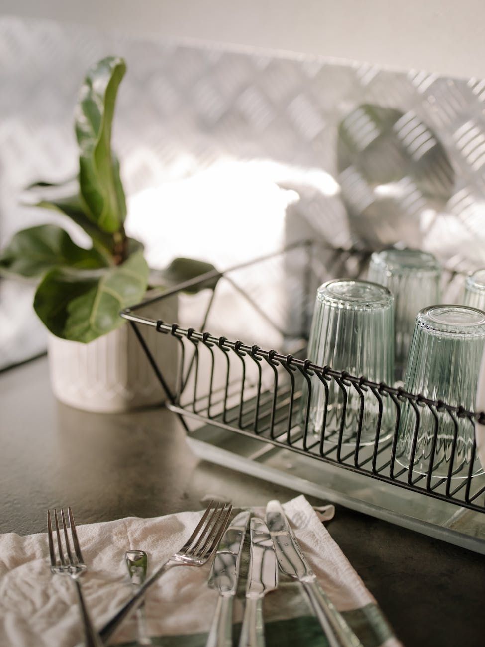 Moderne-Hausfrau.ch : Produits Intelligents pour la Maison et la Vie Quotidienne en Ligne