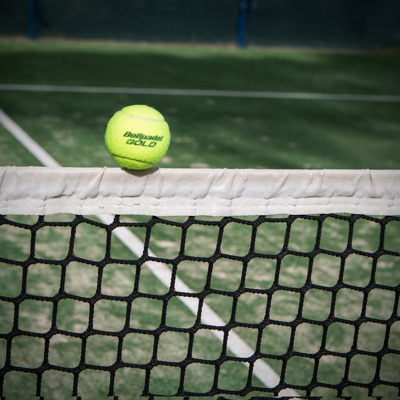tennis gear, tennis shoes, tennis rackets, tennis balls, court equipment, tennis clothing, online tennis shop, Tennis-Point, tennis accessories, perfect tennis match
