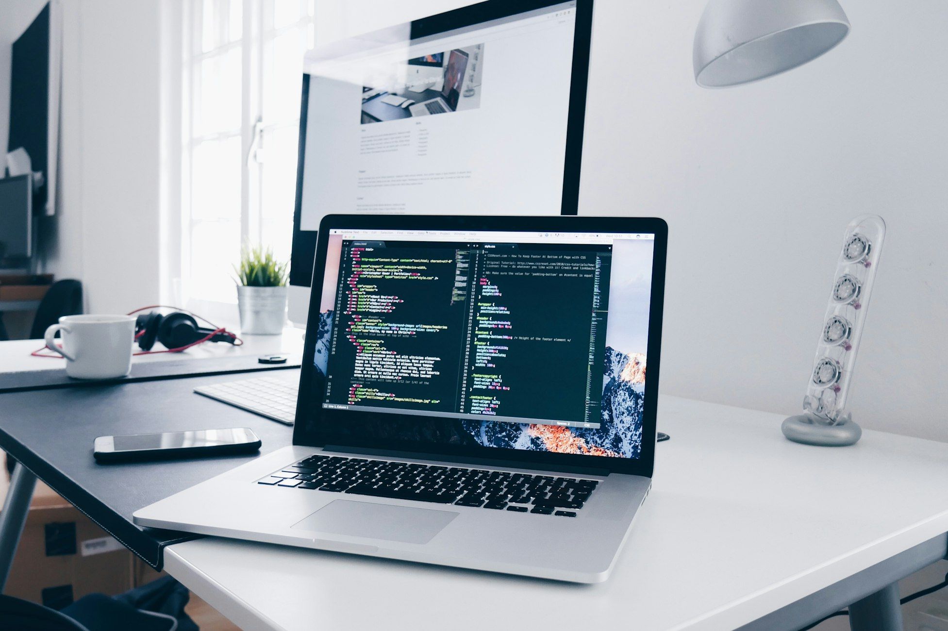 Ultahost, webhosting, betrouwbare hosting, zakelijke projecten, schaalbare hosting, VPS, dedicated servers, cloudhosting, domeinen, SSL