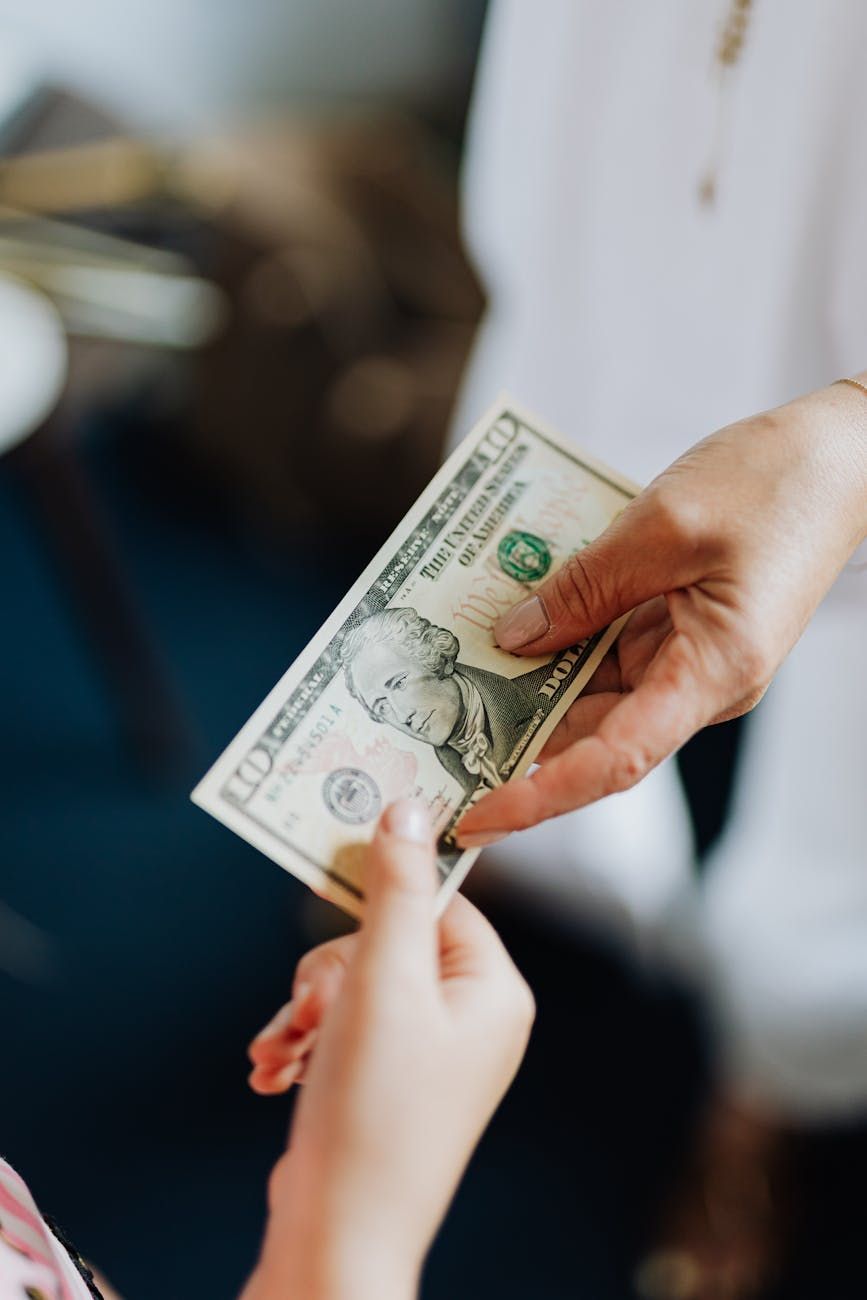 Upstart.com – Your Fast Track to an Approved Loan Without the Hassle!
