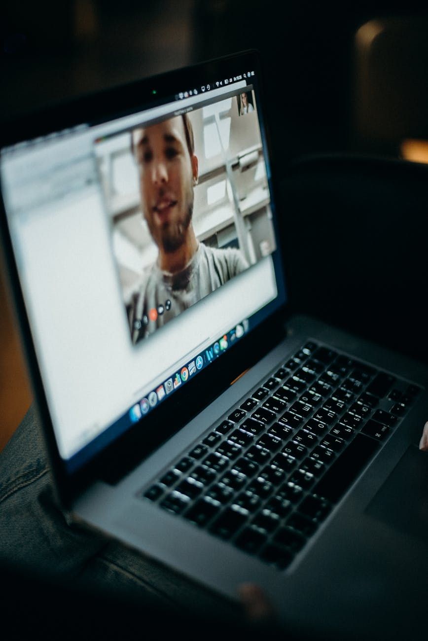 Veed.io : Modifiez vos Vidéos en Ligne en Quelques Minutes — Aucun Logiciel Complexe Requis !