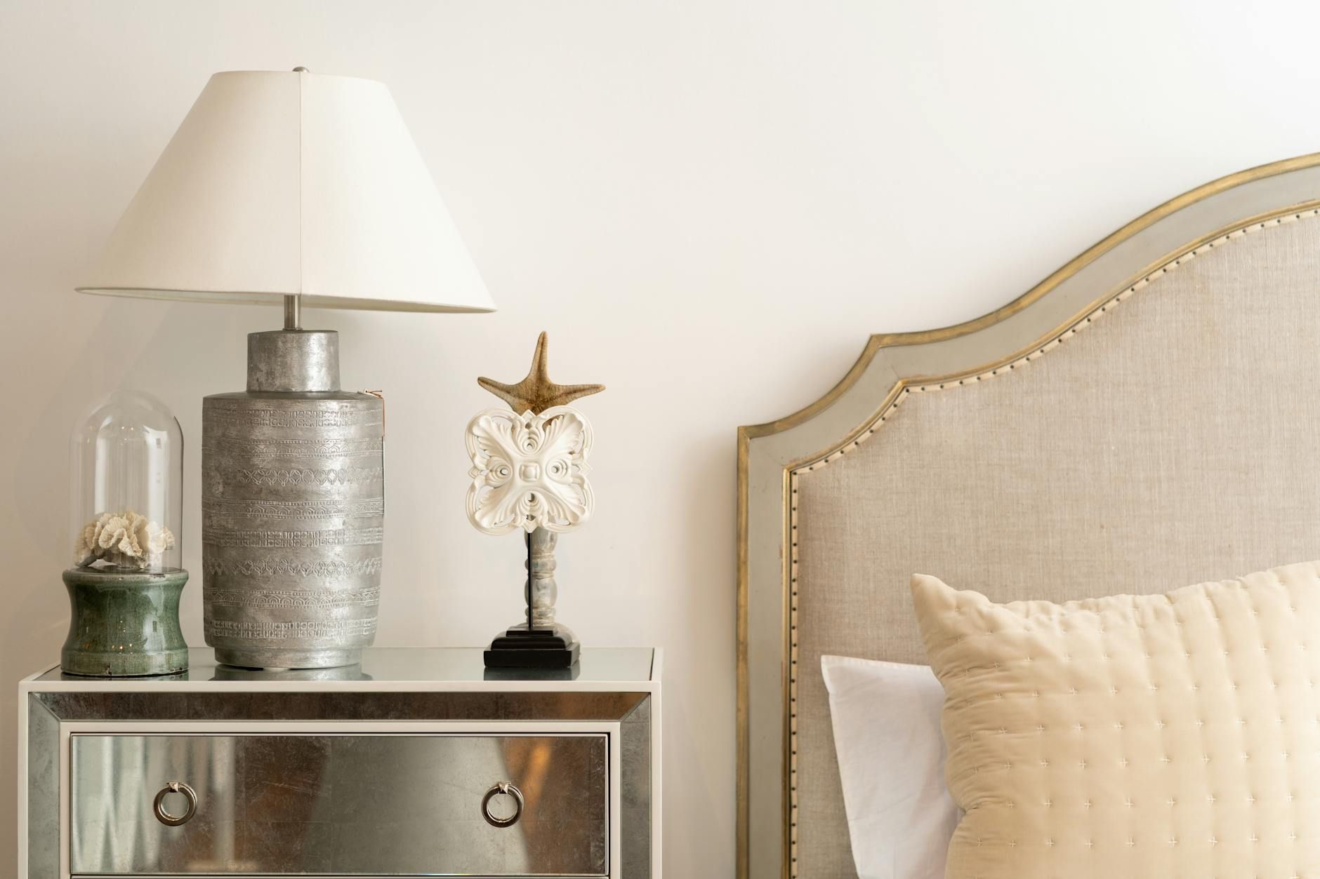 Wayfair, home decor, furniture, online shopping, interior design, home improvement, affordable furniture, stylish home, Wayfair deals, home essentials