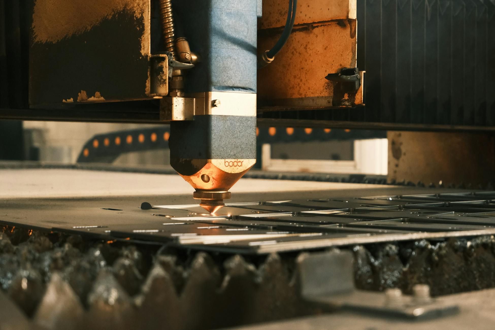 découpe laser, xTool, machine CNC, gravure sur bois, machines de loisirs, graveur laser, projets de bricolage, outils pour créateurs, découpe acrylique, lasers professionnels