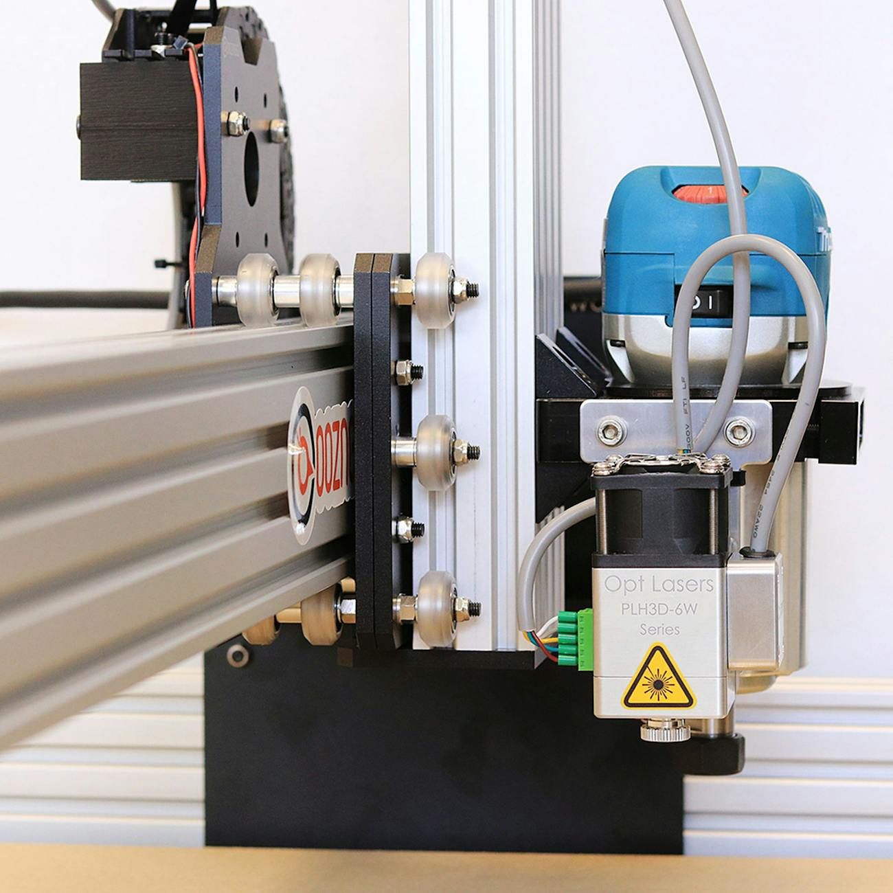 découpe laser, xTool, machine CNC, gravure sur bois, machines de loisirs, graveur laser, projets de bricolage, outils pour créateurs, découpe acrylique, lasers professionnels